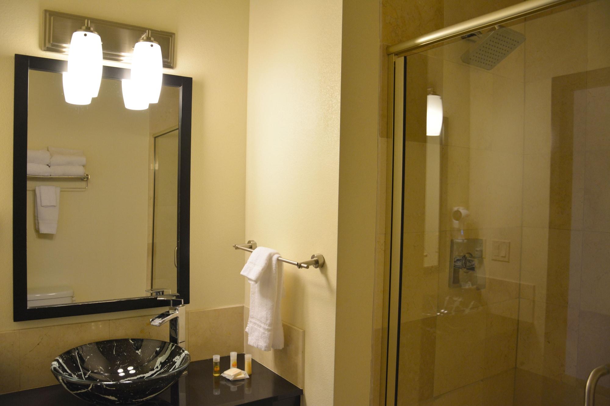 Days Inn & Suites By Wyndham Μιλγουόκι Εξωτερικό φωτογραφία