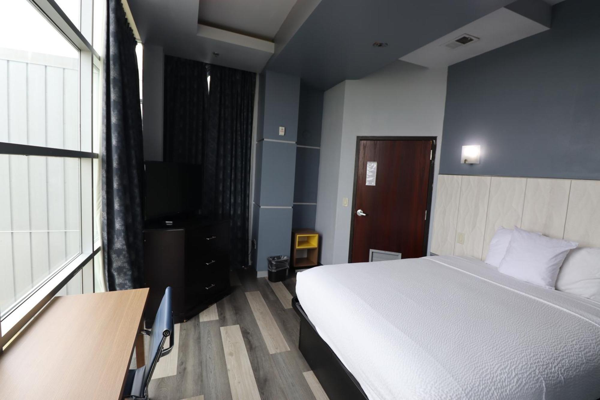 Days Inn & Suites By Wyndham Μιλγουόκι Εξωτερικό φωτογραφία