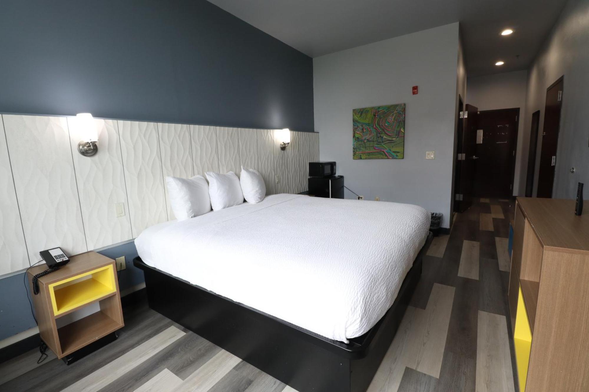 Days Inn & Suites By Wyndham Μιλγουόκι Εξωτερικό φωτογραφία